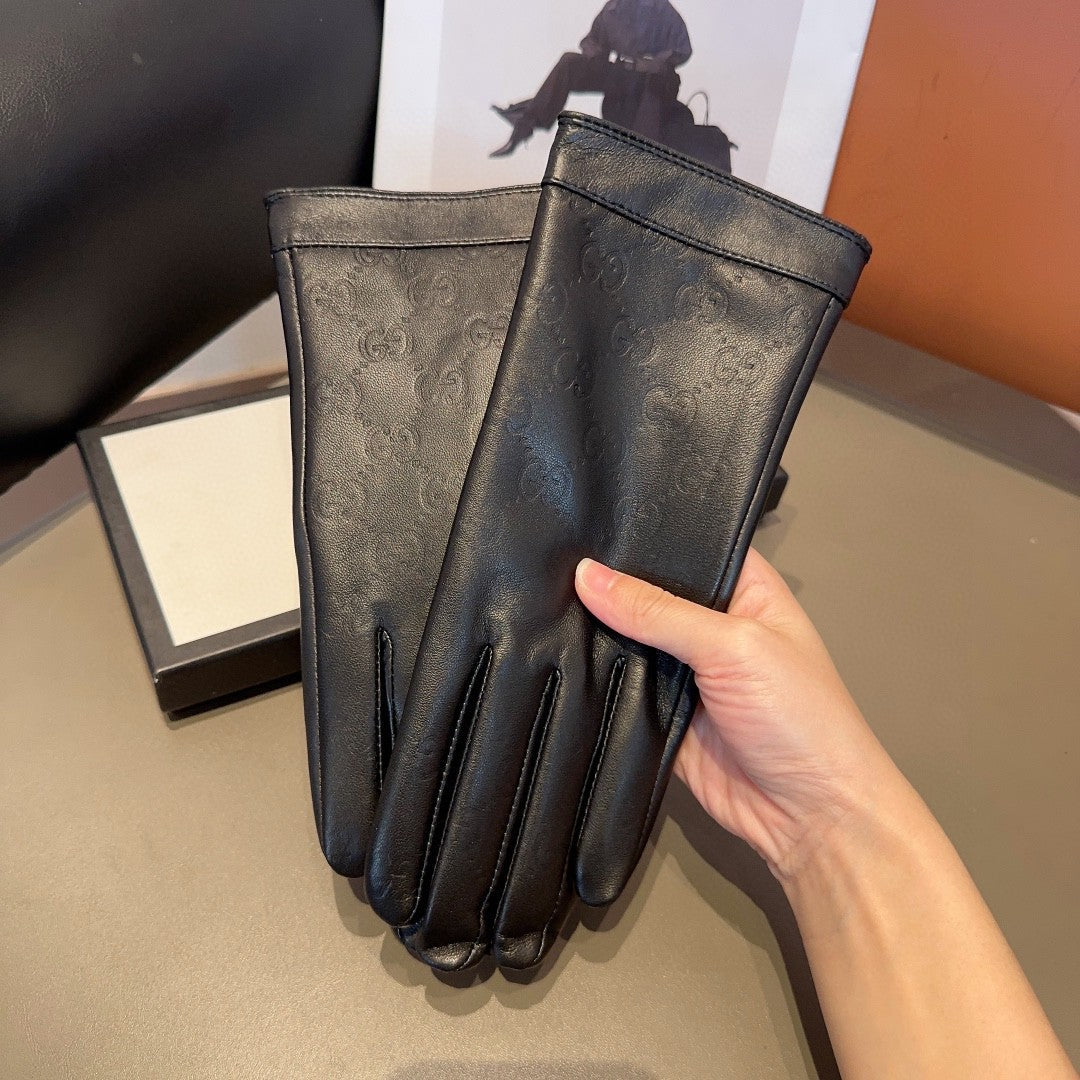 GLOVES IN BLACK EMBOSSED LAMBSKIN 423484 - M