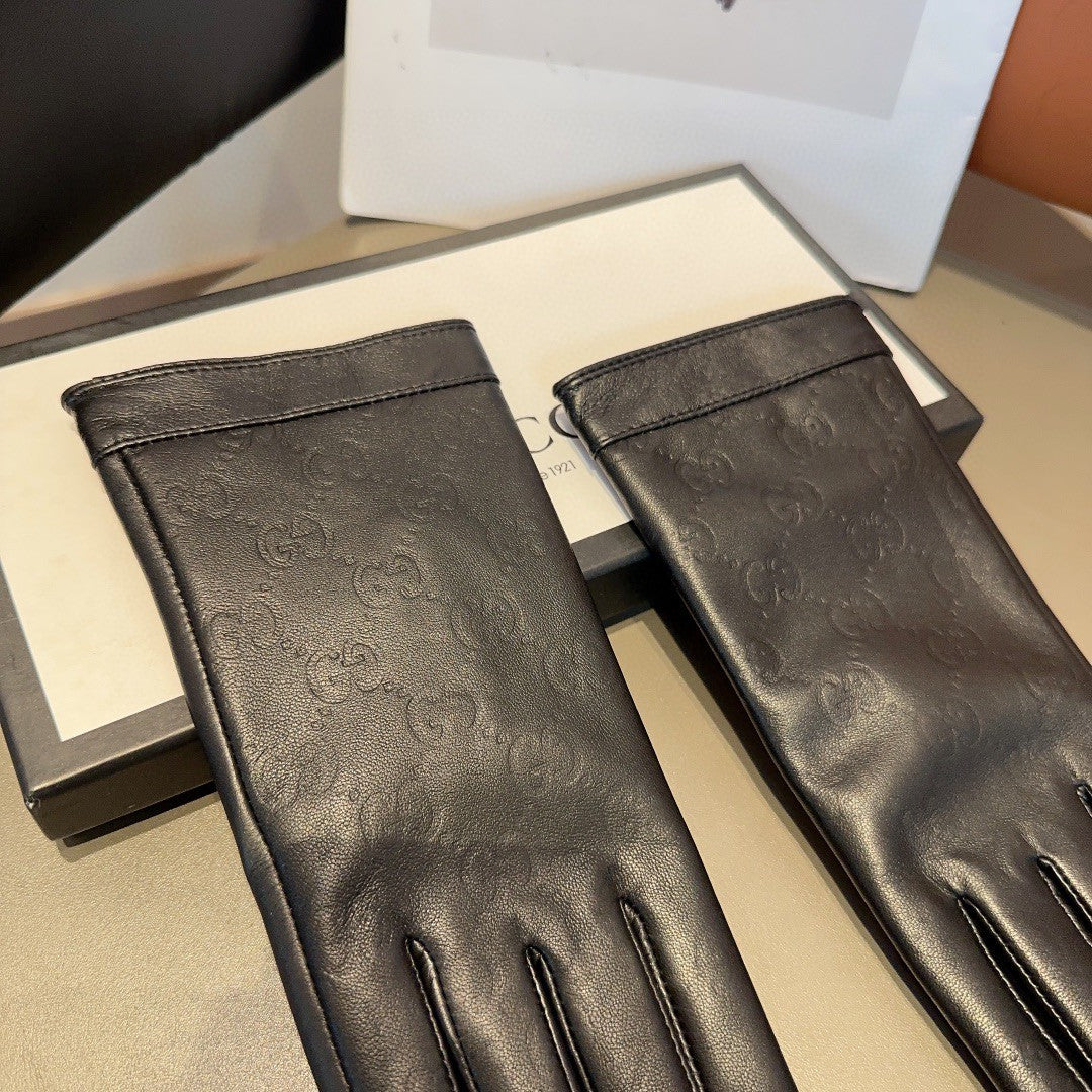 GLOVES IN BLACK EMBOSSED LAMBSKIN 423484 - M
