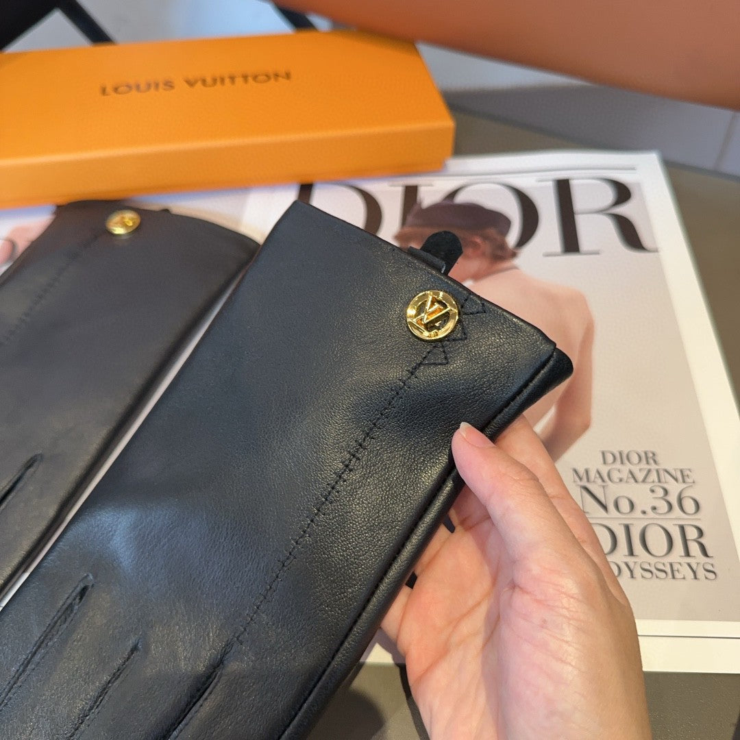 LV GLOVES IN BLACK LAMBSKIN 466819 - L