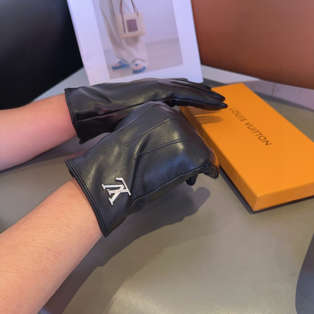 LV GLOVES IN BLACK LAMBSKIN 462373 - L
