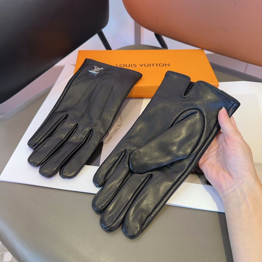 LV GLOVES IN BLACK LAMBSKIN 462373 - L