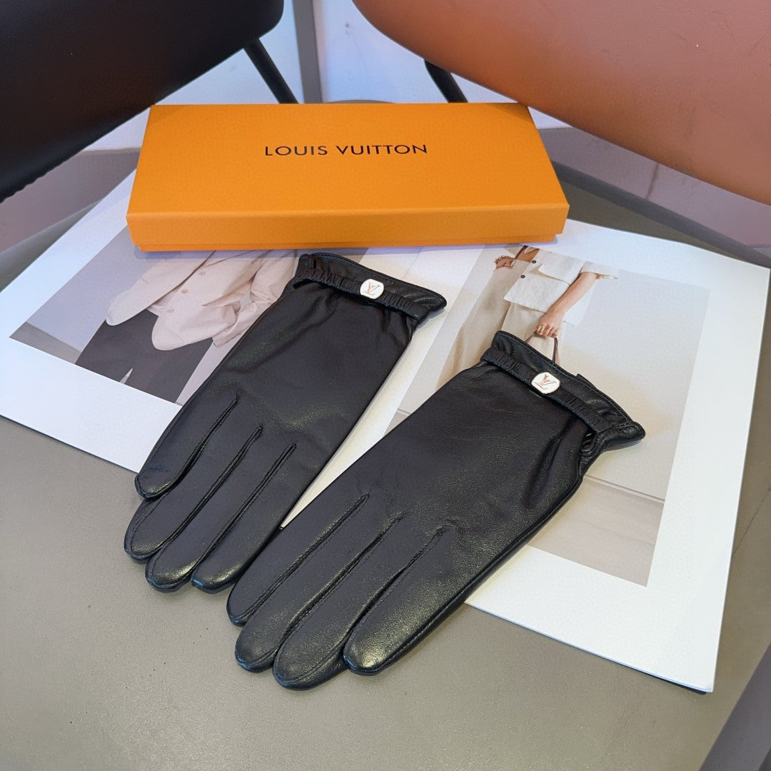LV GLOVES IN BLACK LAMBSKIN 462377 - M