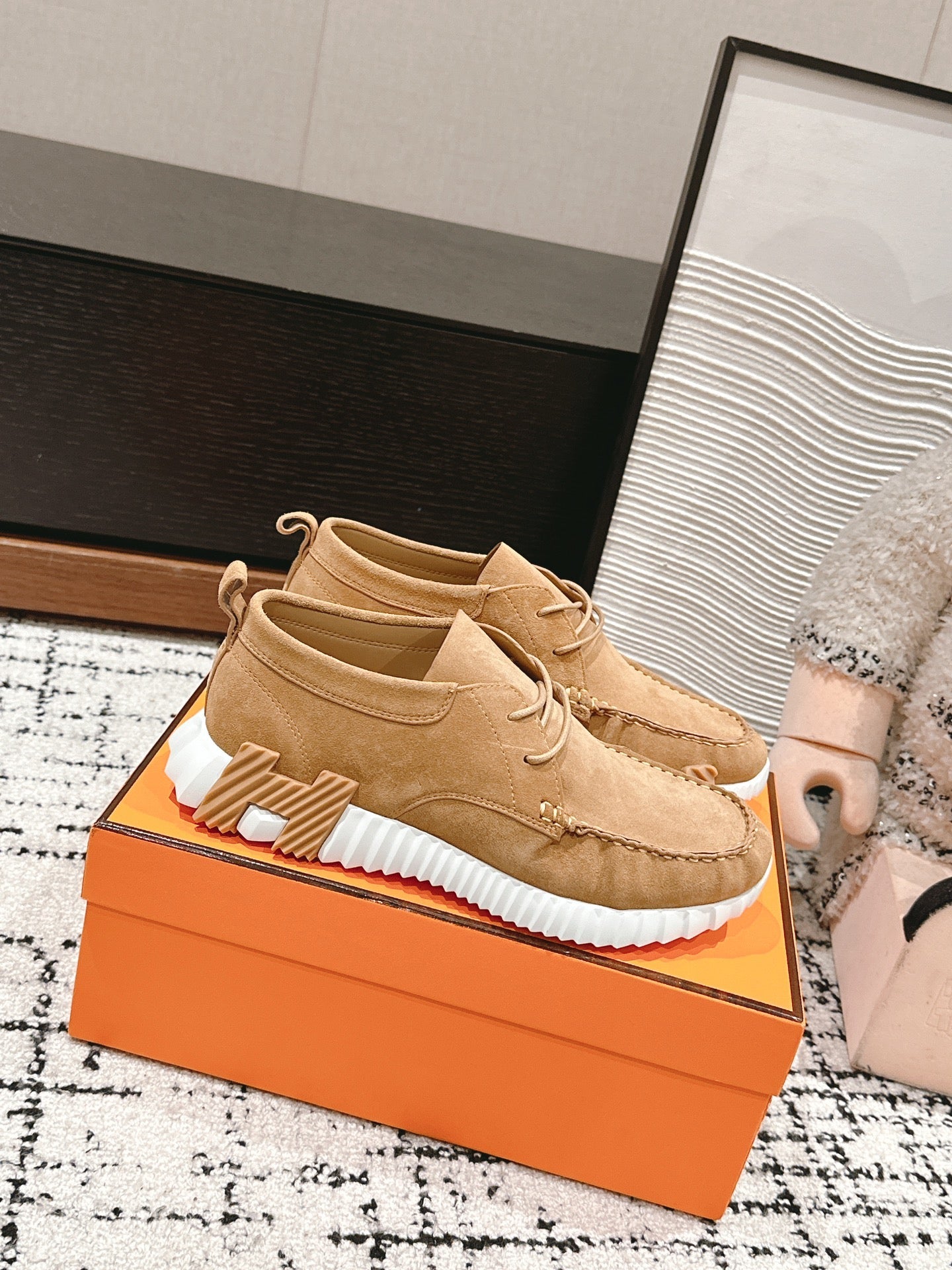 INCREASE SNEAKER IN PEANUT BROWN SUEDE - 34