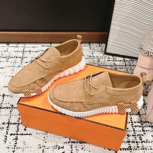 INCREASE SNEAKER IN PEANUT BROWN SUEDE - 34