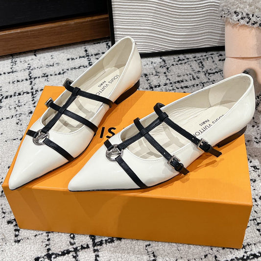 POINTED FLAT SHOES IN WHITE MIX BLACK CALFSKIN - 35