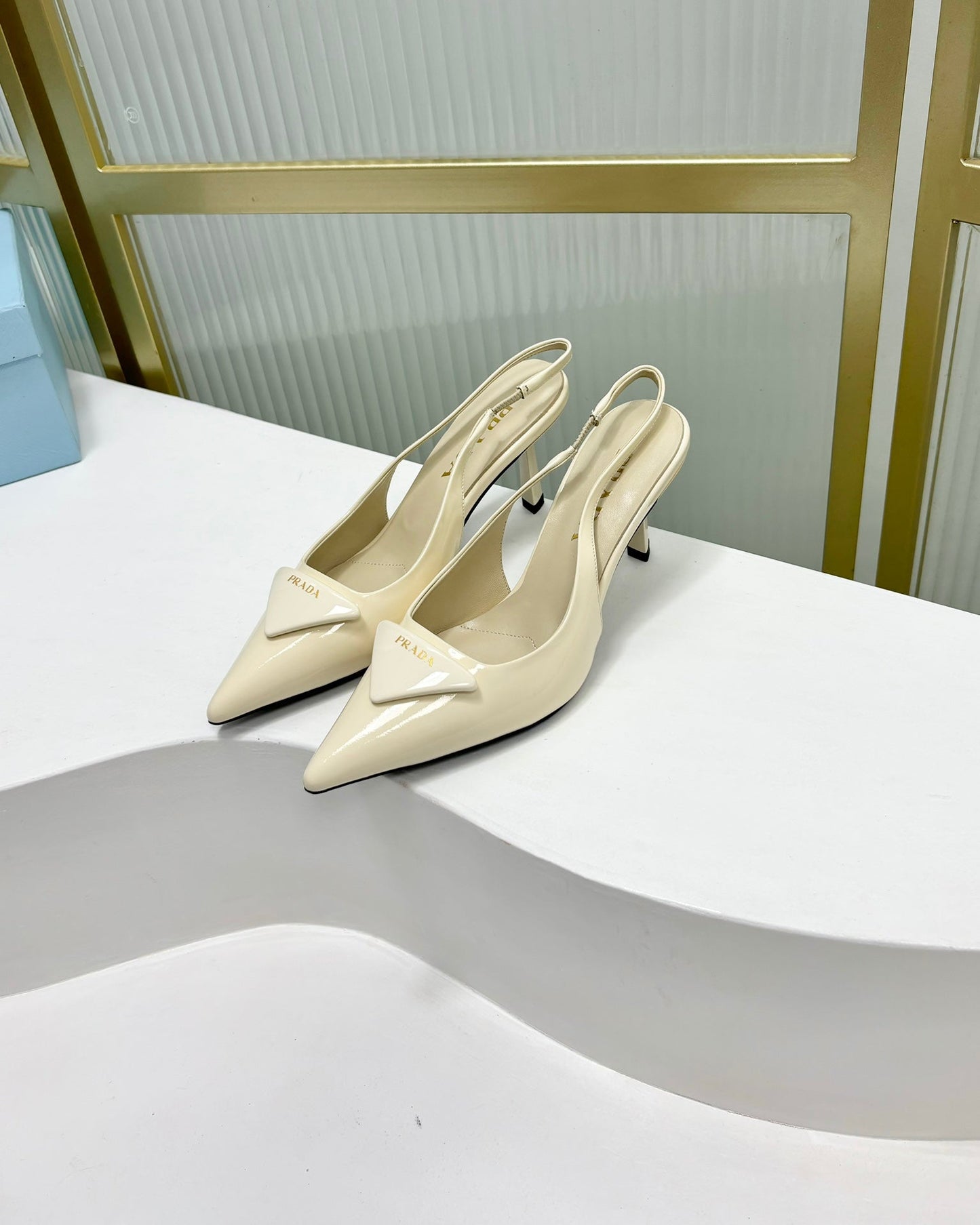PRA PATENT LEATHER SLINGBACK PUMPS 50 CREAMY WHITE - 35