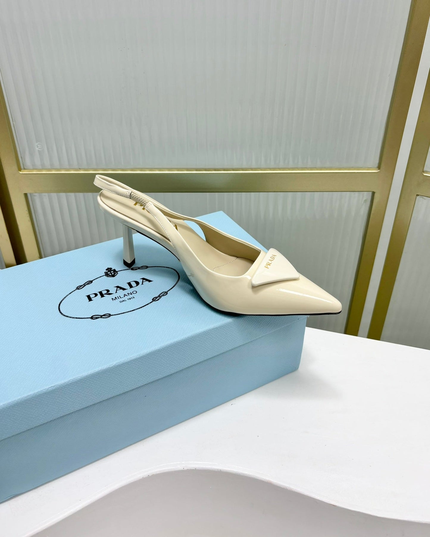 PRA PATENT LEATHER SLINGBACK PUMPS 50 CREAMY WHITE - 35