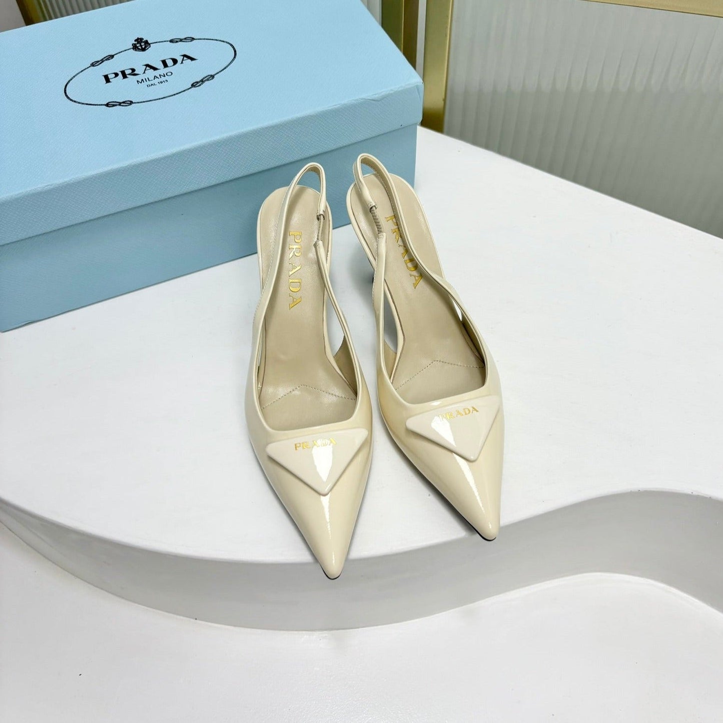 PRA PATENT LEATHER SLINGBACK PUMPS 50 CREAMY WHITE - 35