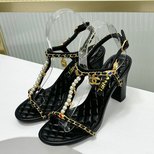 HIGH HEELS PEARL CHAIN IN BLACK COWHIDE - 35