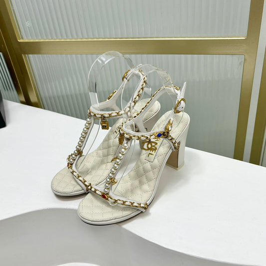 HIGH HEELS PEARL CHAIN IN WHITE COWHIDE - 35