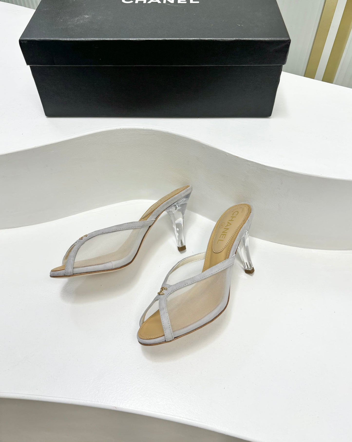 HIGH HEEL PEEP TOE IN WHITE BREATHABLE MESH - 35