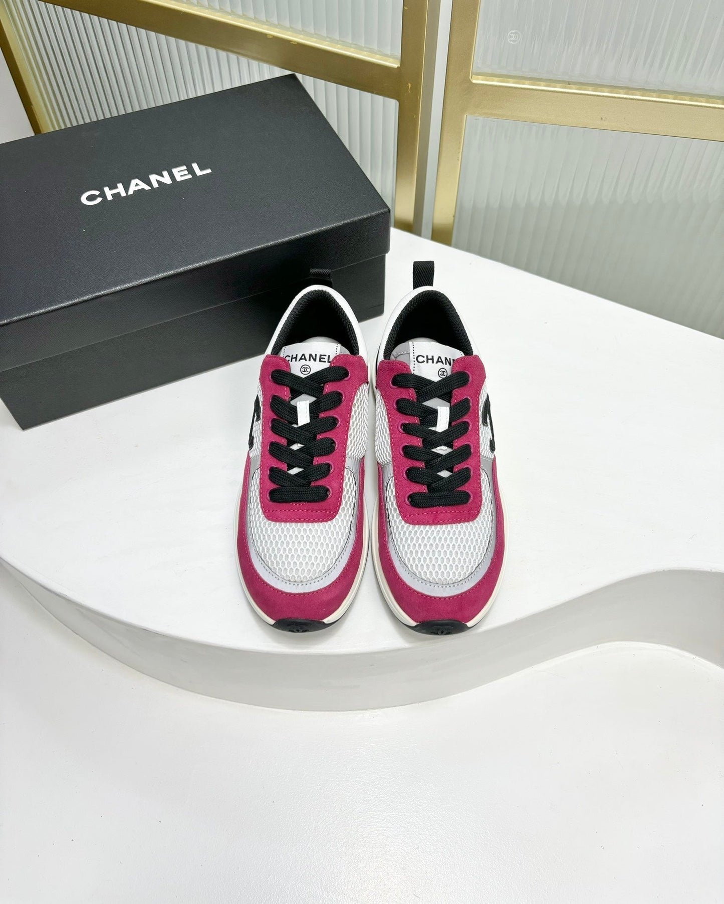 SNEAKER IN BARBIE PINK SUEDE AND GREY BREATHABLE MESH - 35