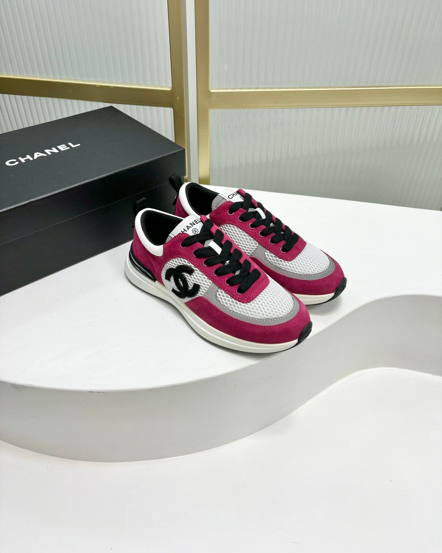SNEAKER IN BARBIE PINK SUEDE AND GREY BREATHABLE MESH - 35
