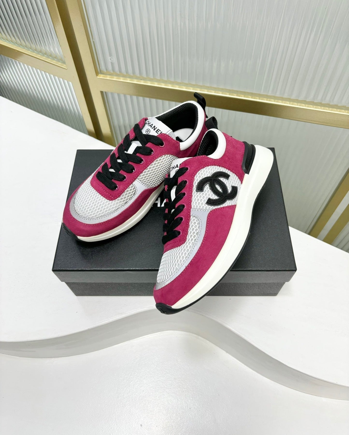 SNEAKER IN BARBIE PINK SUEDE AND GREY BREATHABLE MESH - 35