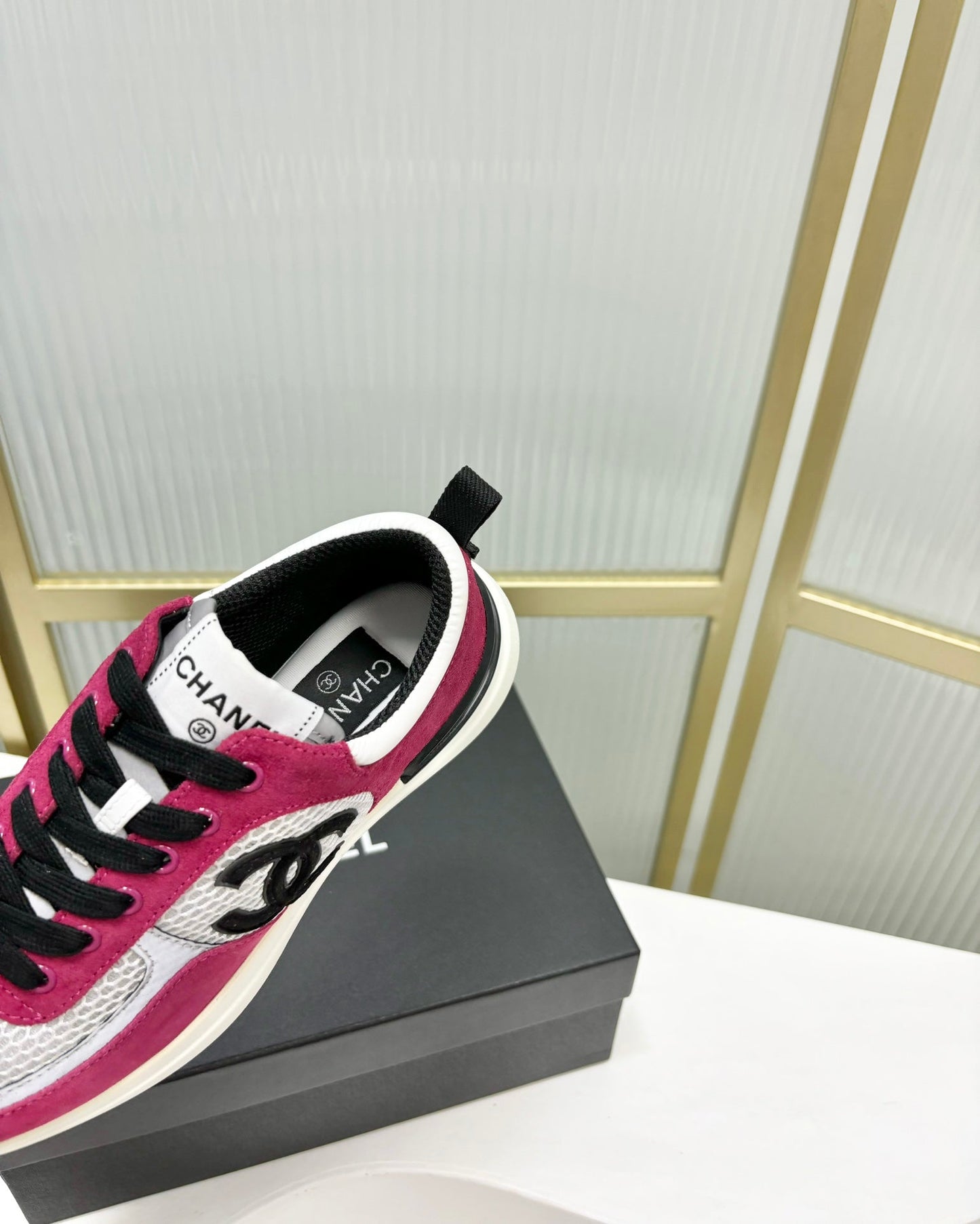 SNEAKER IN BARBIE PINK SUEDE AND GREY BREATHABLE MESH - 35