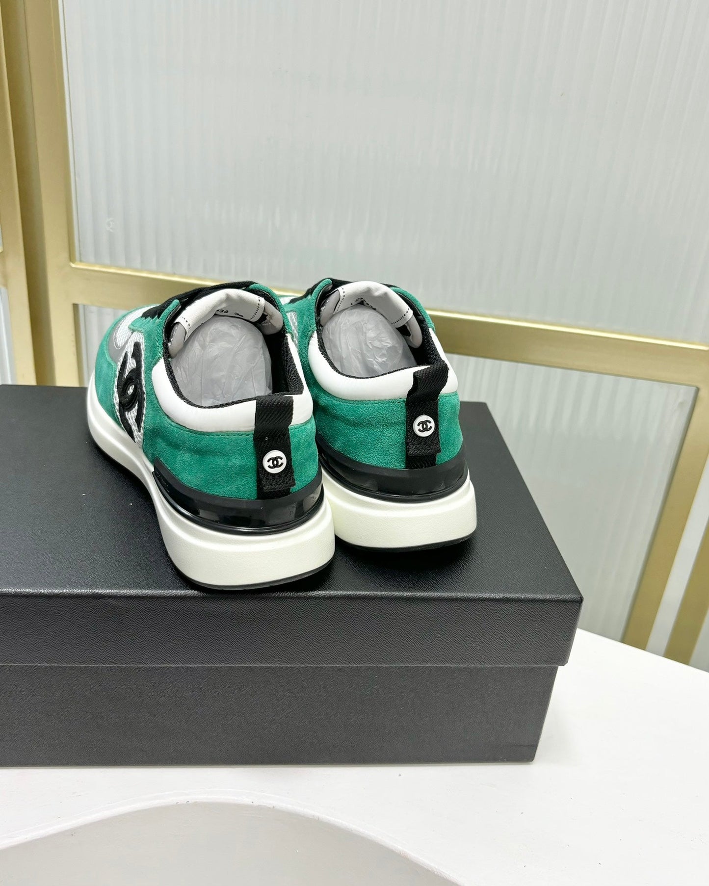 SNEAKER IN JADE GREEN SUEDE AND GREY BREATHABLE MESH - 35
