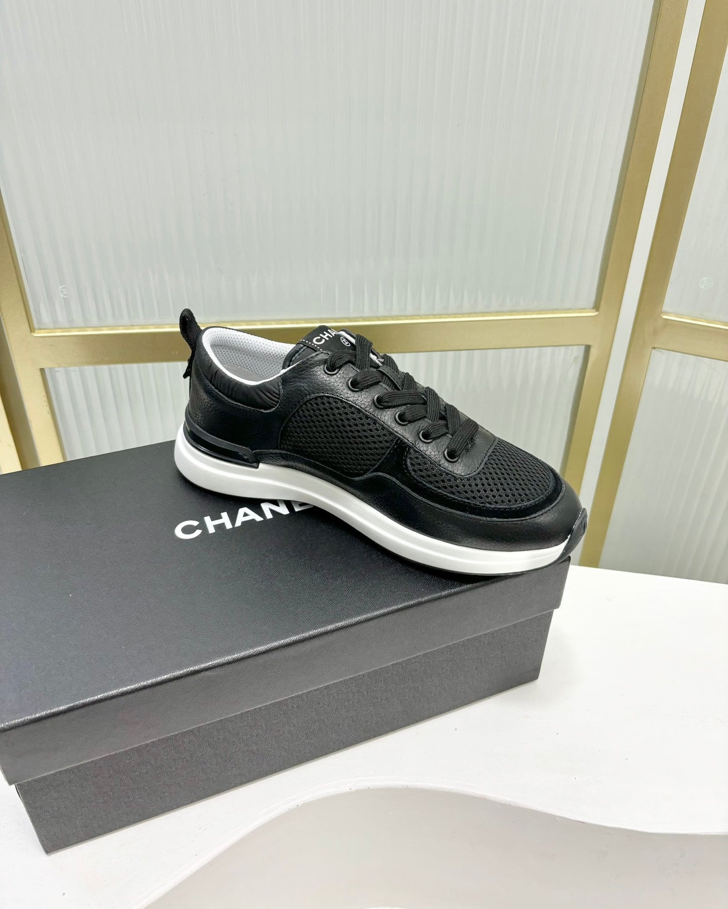 SNEAKER IN BLACK SUEDE WITH WHITE LOGO - 35