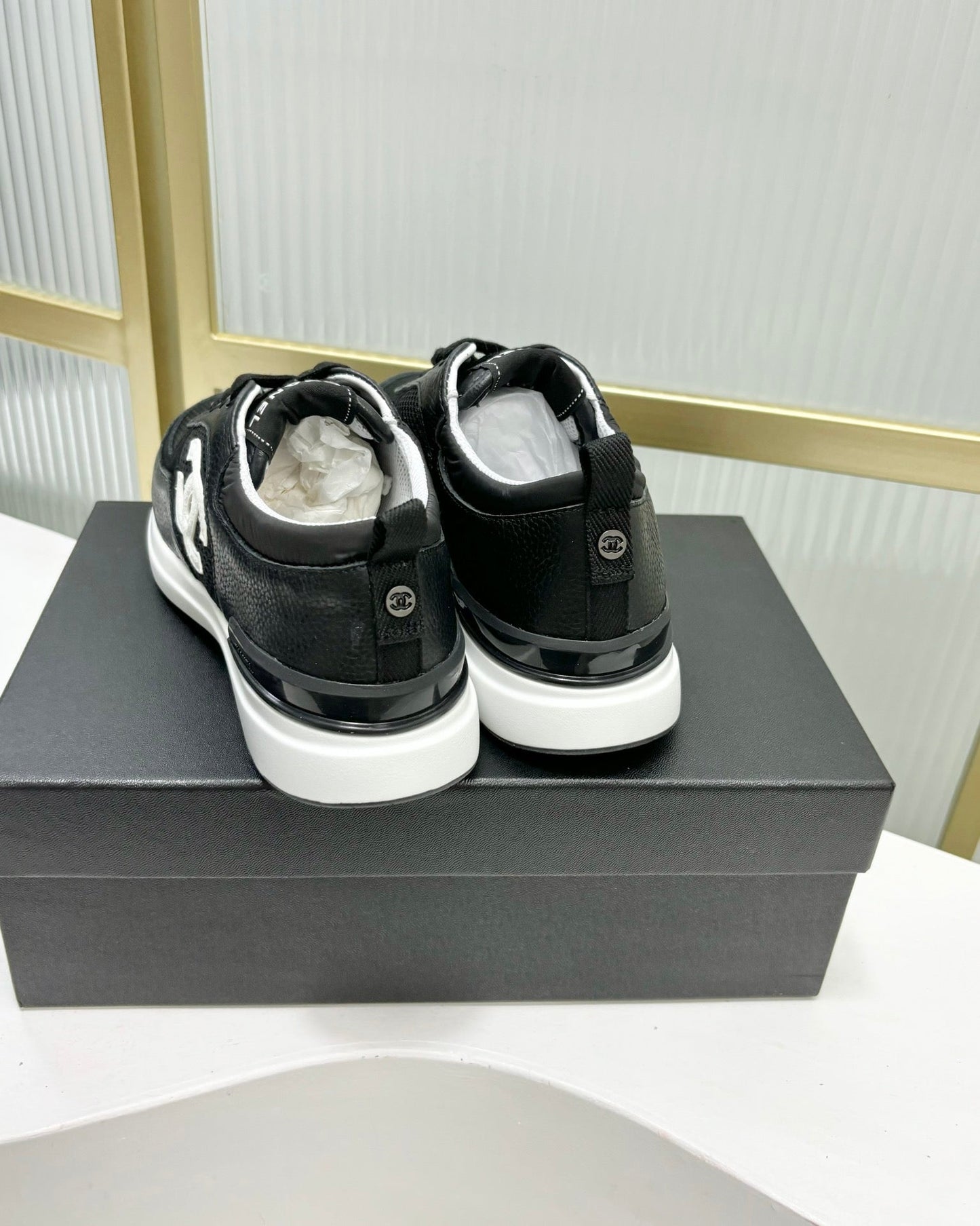 SNEAKER IN BLACK SUEDE WITH WHITE LOGO - 35