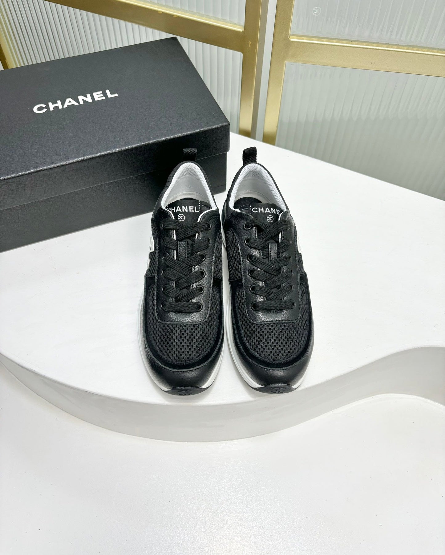 SNEAKER IN BLACK SUEDE WITH WHITE LOGO - 35