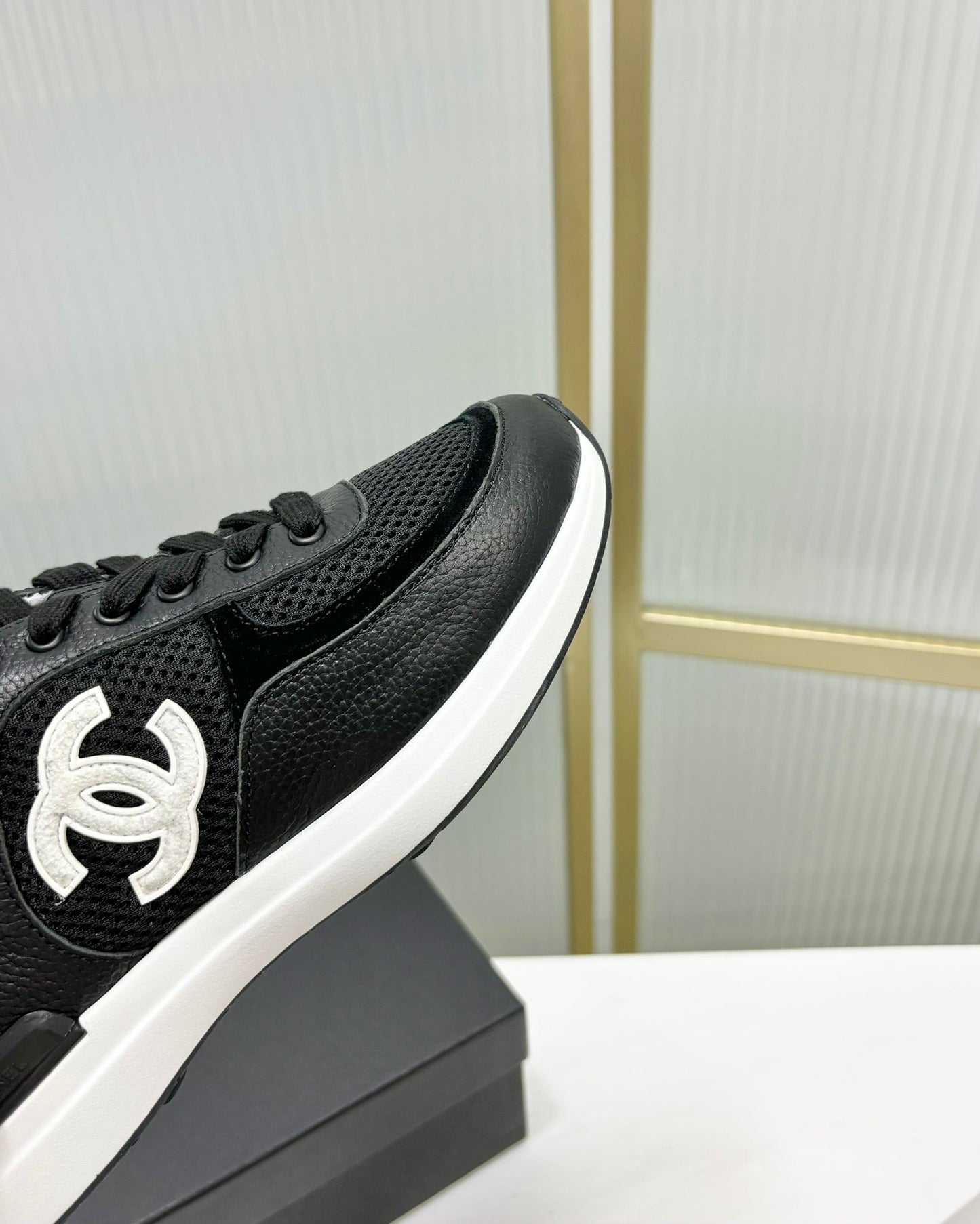 SNEAKER IN BLACK SUEDE WITH WHITE LOGO - 35