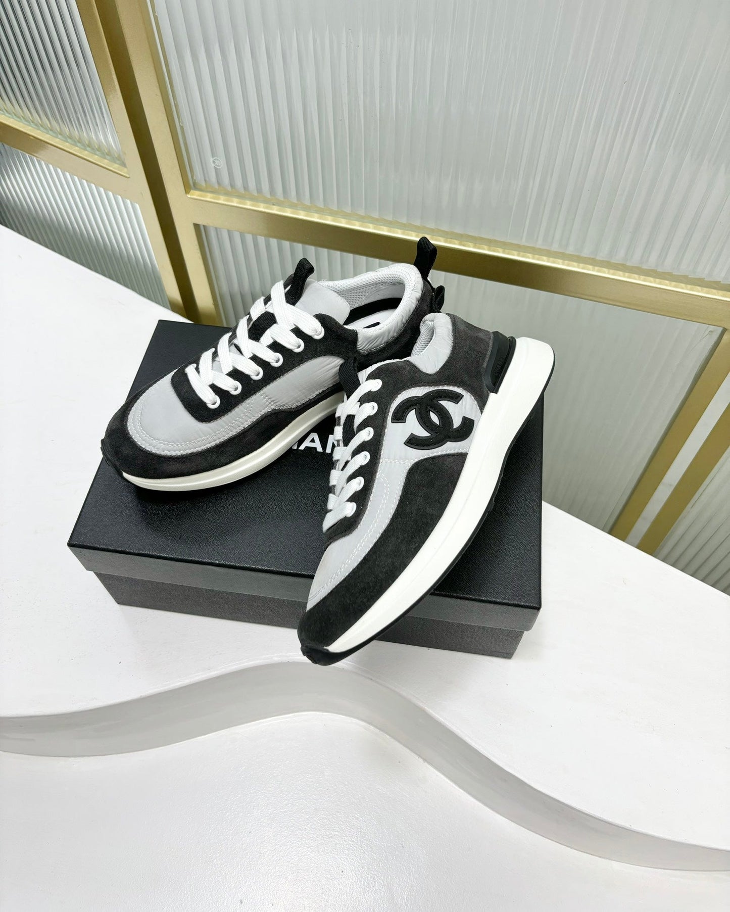 SNEAKER IN BLACK MIX GREY SUEDE - 35