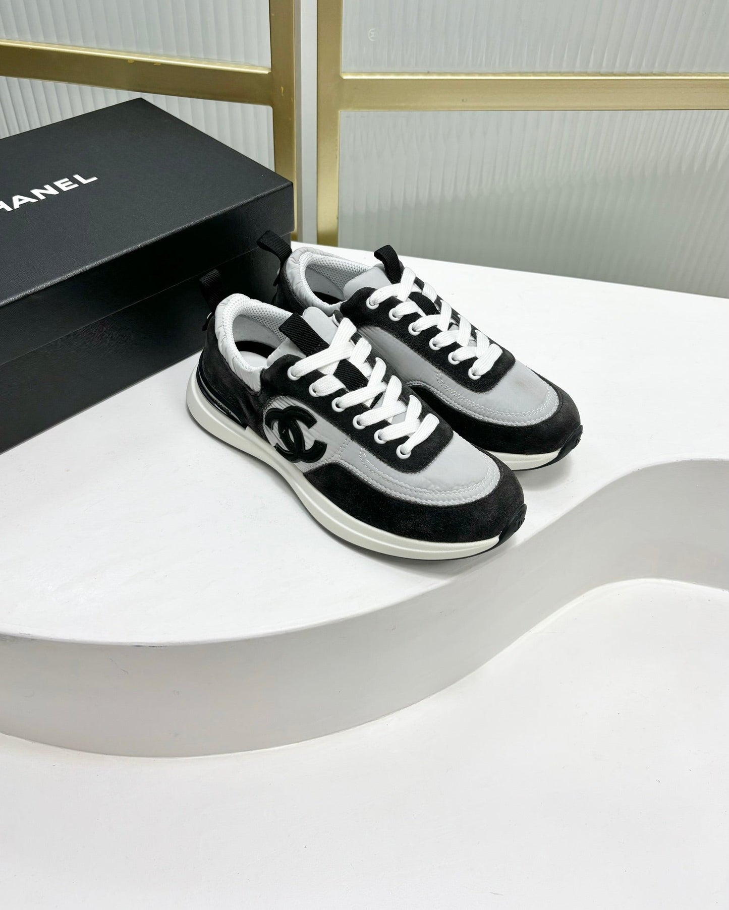 SNEAKER IN BLACK MIX GREY SUEDE - 35
