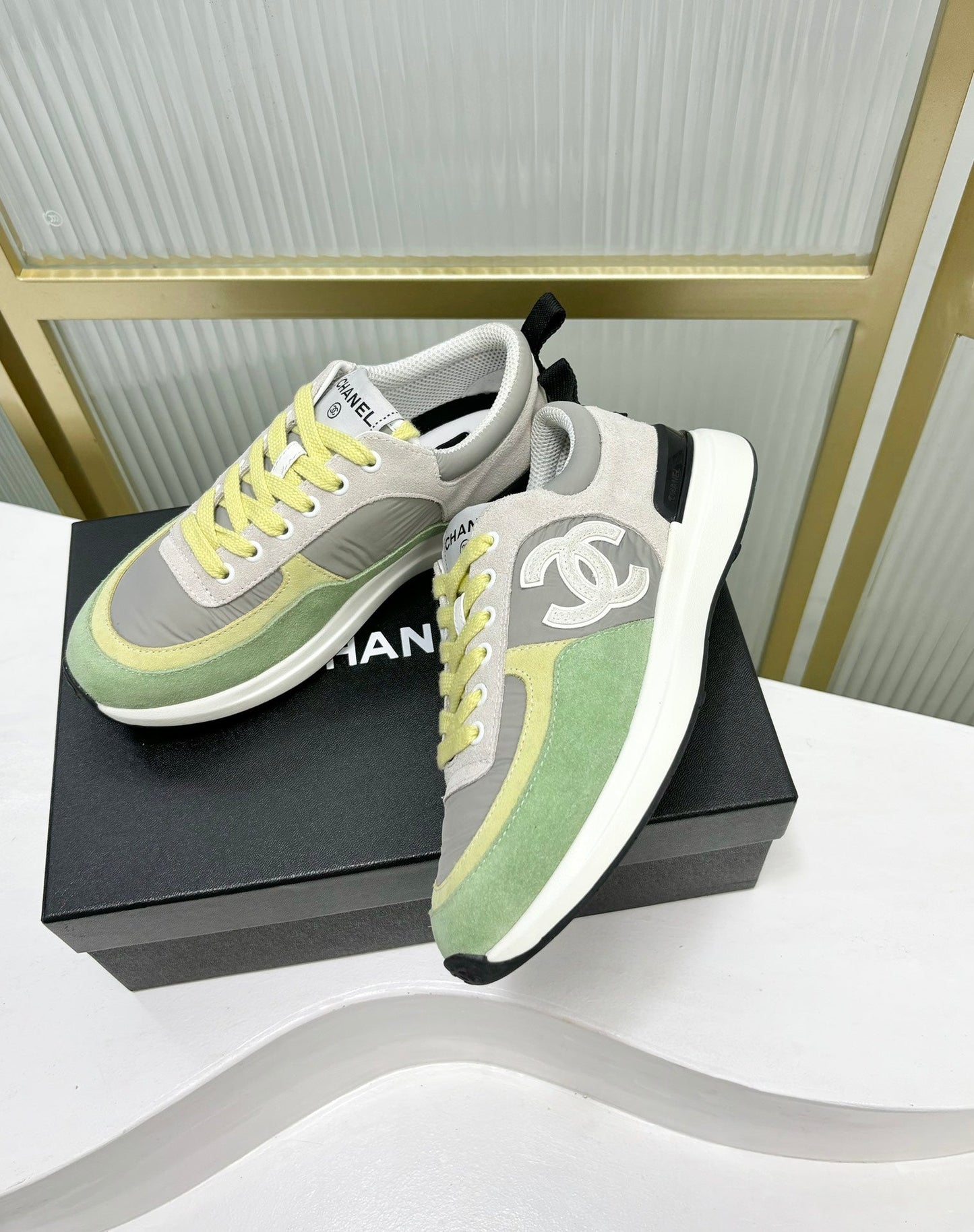 SNEAKER IN MULTICOLOR SUEDE - 35