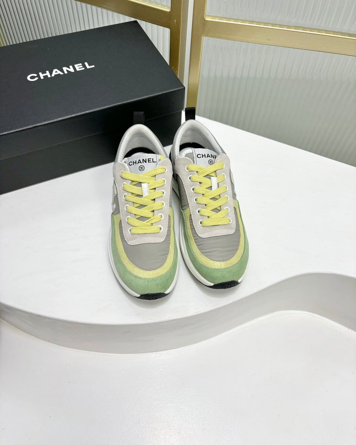 SNEAKER IN MULTICOLOR SUEDE - 35