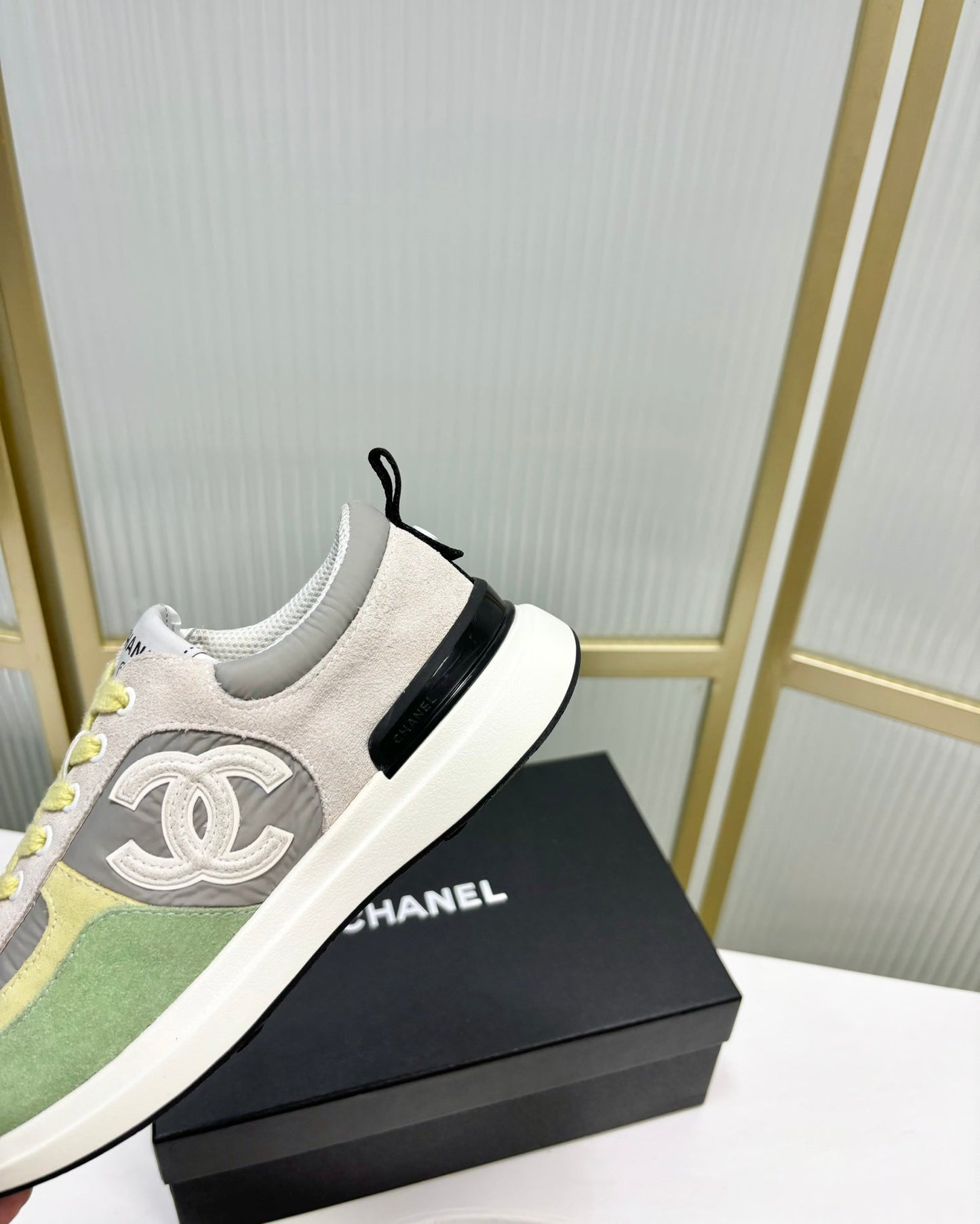 SNEAKER IN MULTICOLOR SUEDE - 35