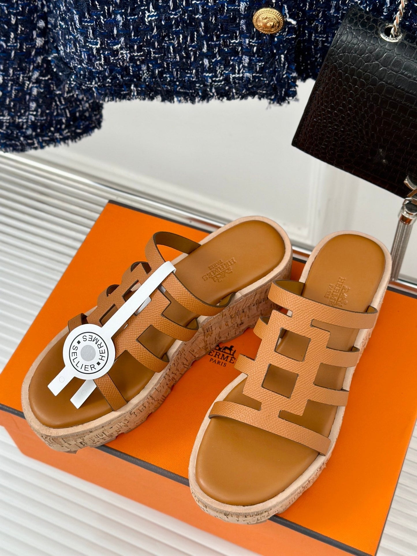 ISABELLA SANDAL BRIGHT BROWN CALFSKIN - 35