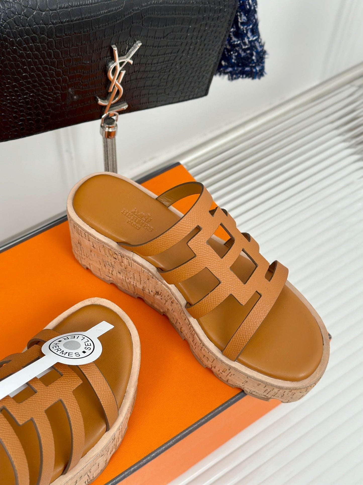 ISABELLA SANDAL BRIGHT BROWN CALFSKIN - 35