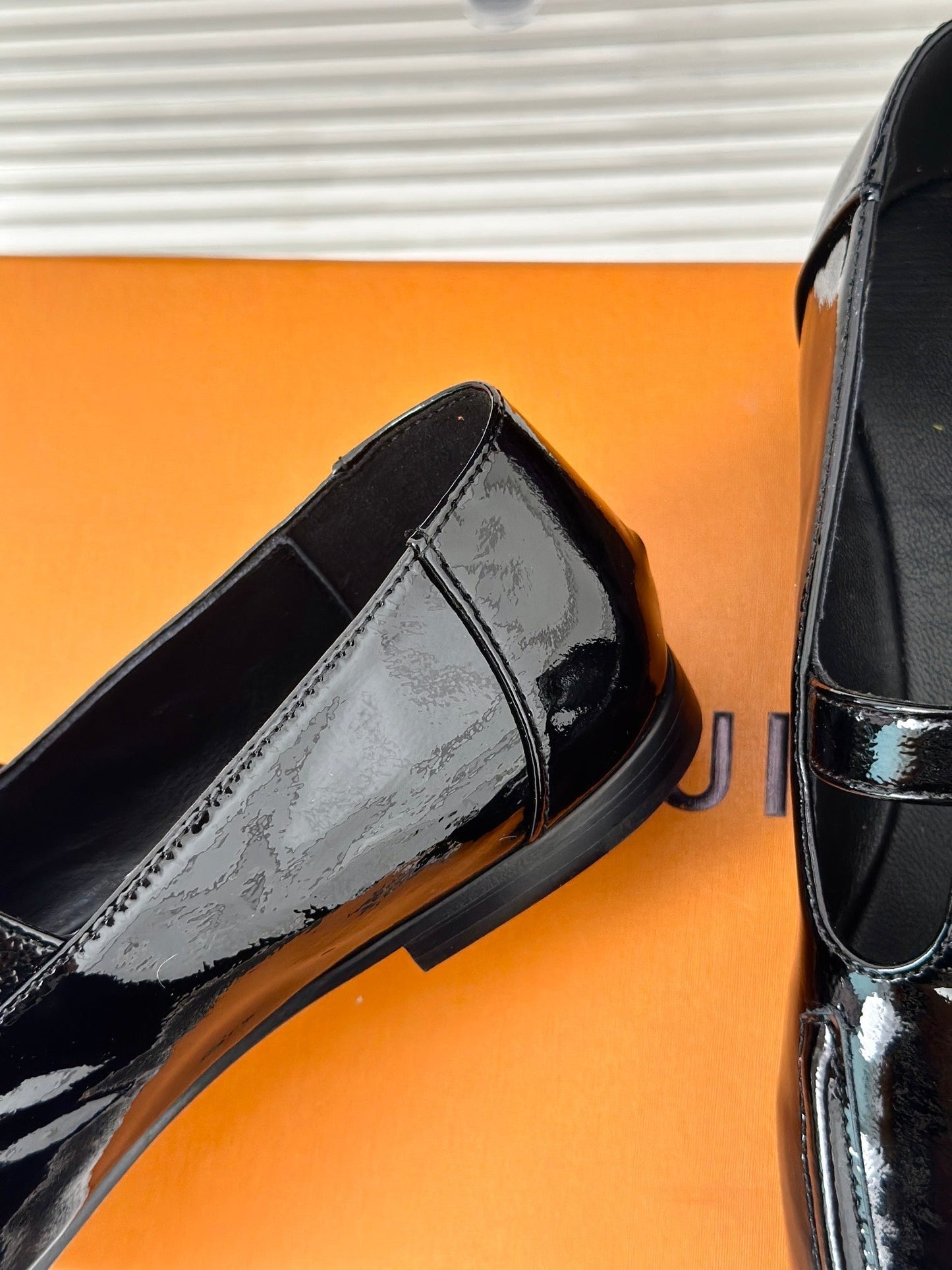 LV WOMEN SOHO FLAT MARY JANE IN BLACK CALFSKIN - 35