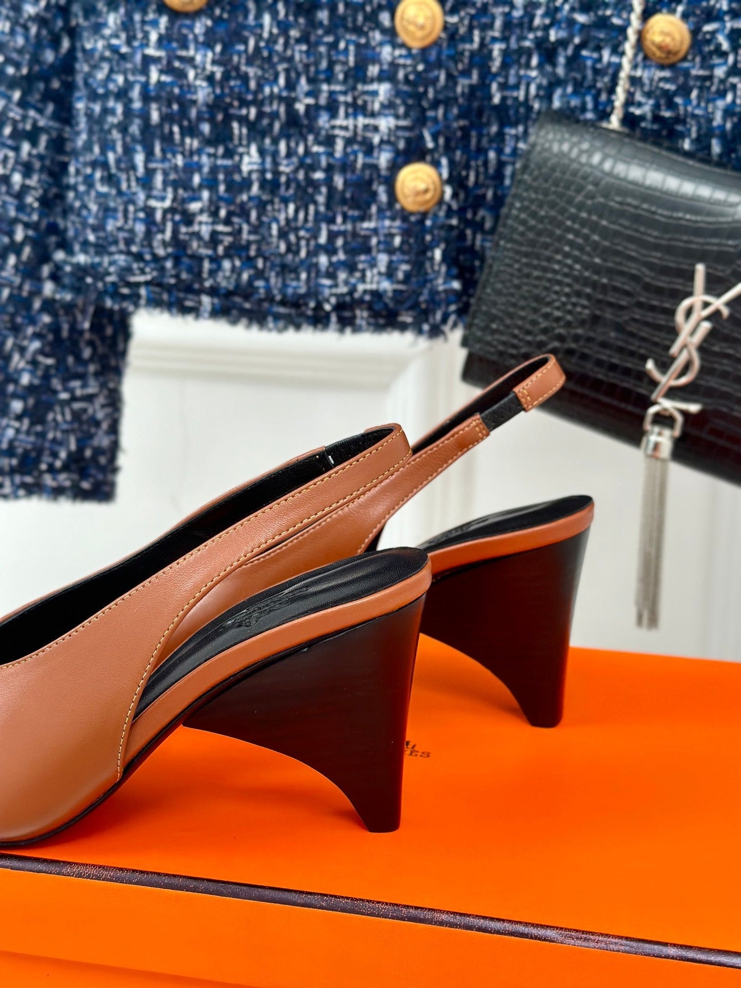 HIGH HEEL 75 MM POINTED- TOE SANDAL IN BRONZE BROWN CALFSKIN - 35