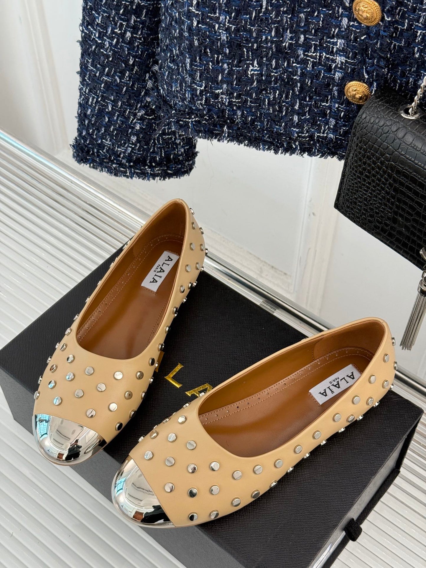 STUD-EMBELLISHED BALLET FLATS IN SEPIA TAN CALFSKIN - 35