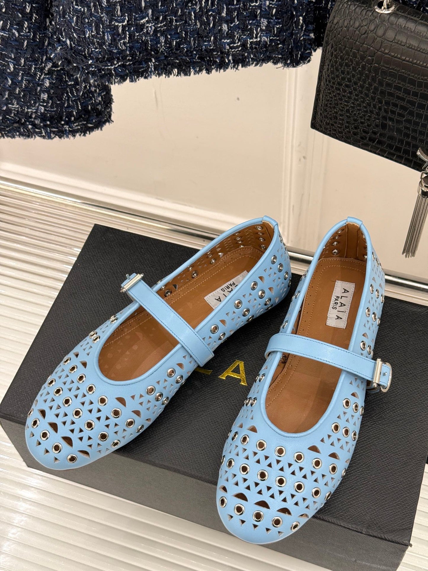 MARY JANE IN LIGHT BLUE CALFSKIN - 35
