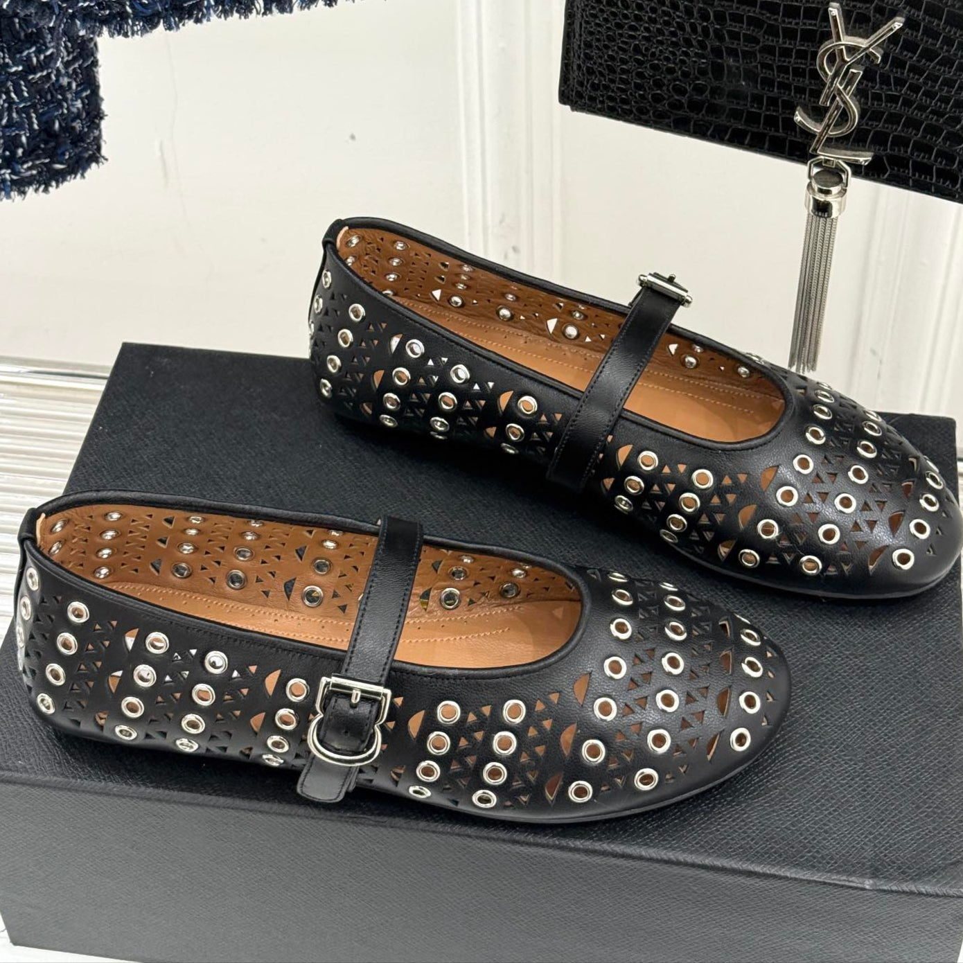 MARY JANE IN BLACK CALFSKIN - 35