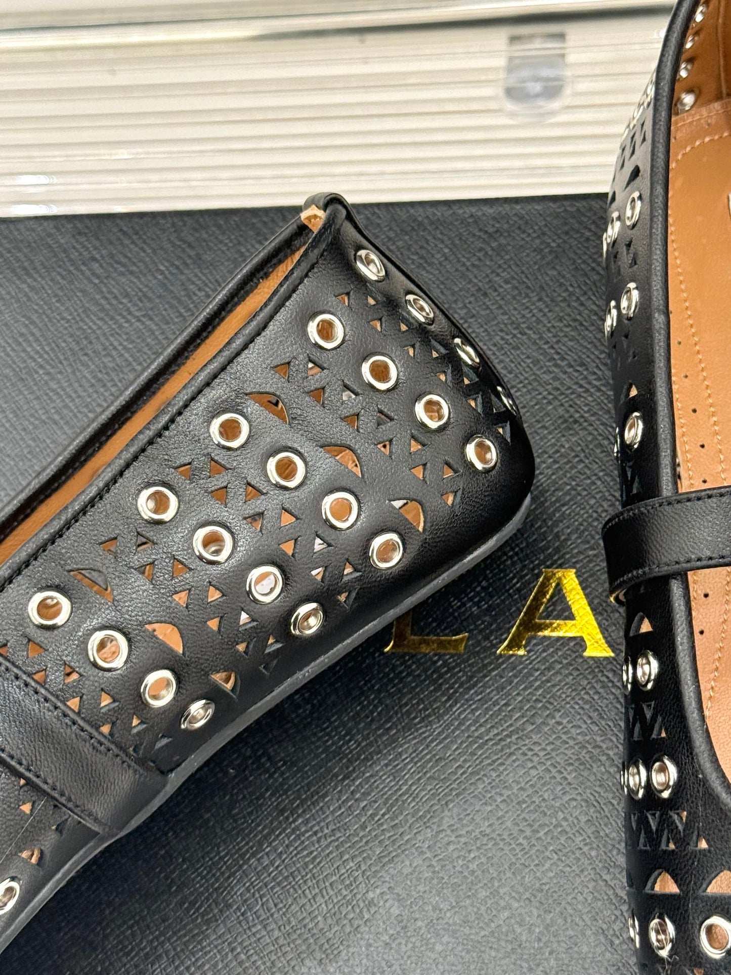 MARY JANE IN BLACK CALFSKIN - 35