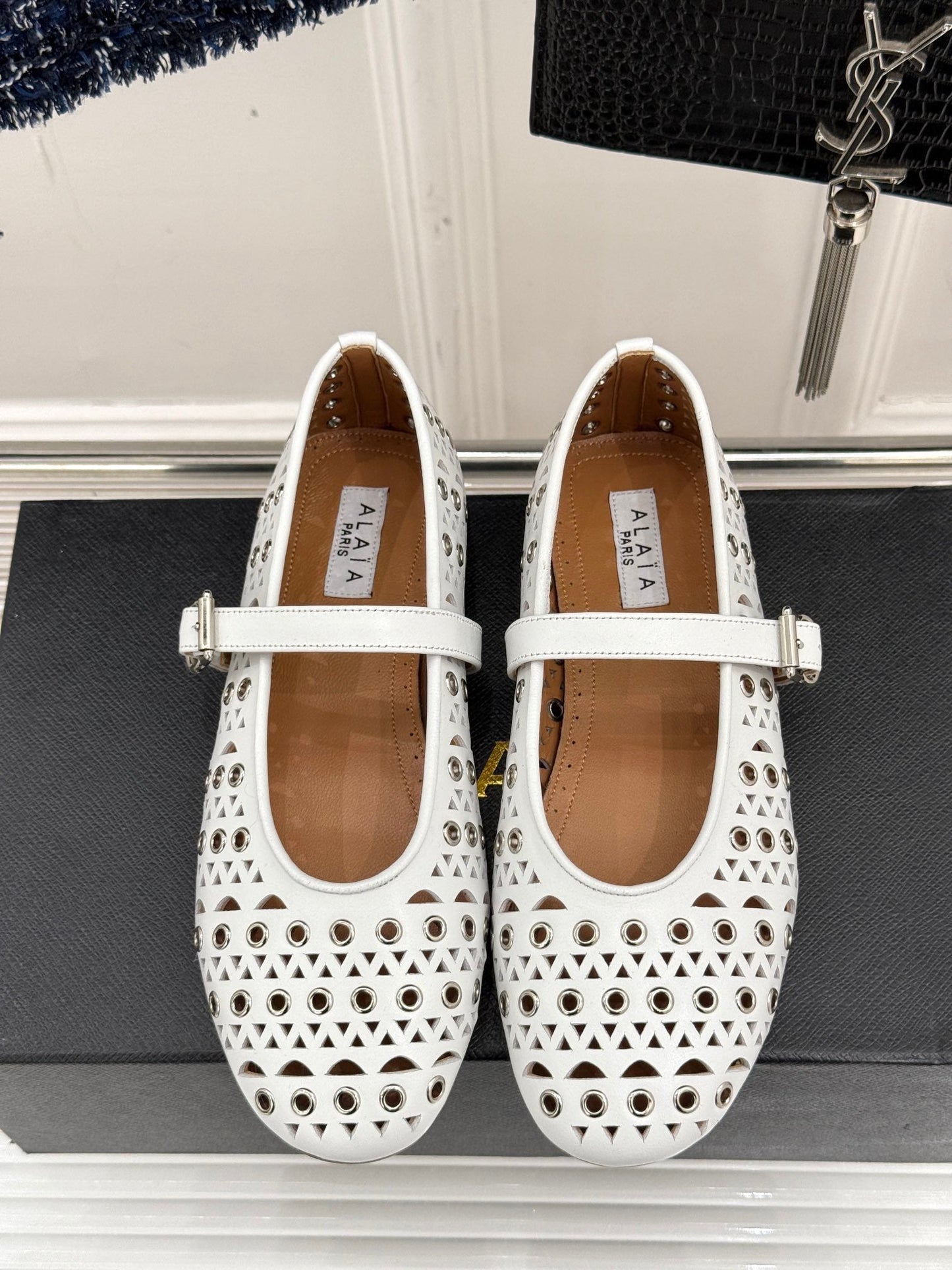 MARY JANE IN WHITE CALFSKIN - 35