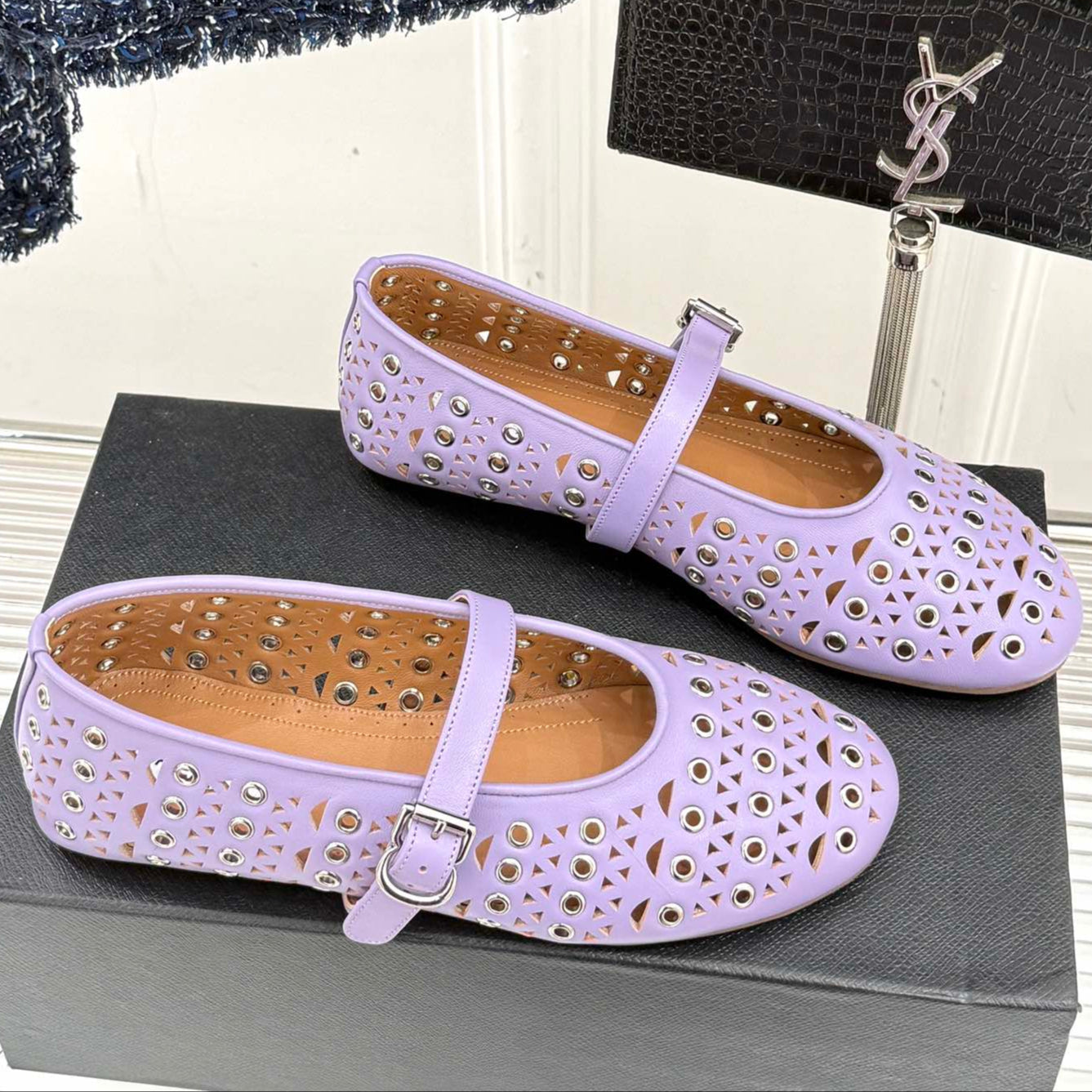 MARY JANE IN PASTEL GRAY CALFSKIN - 35