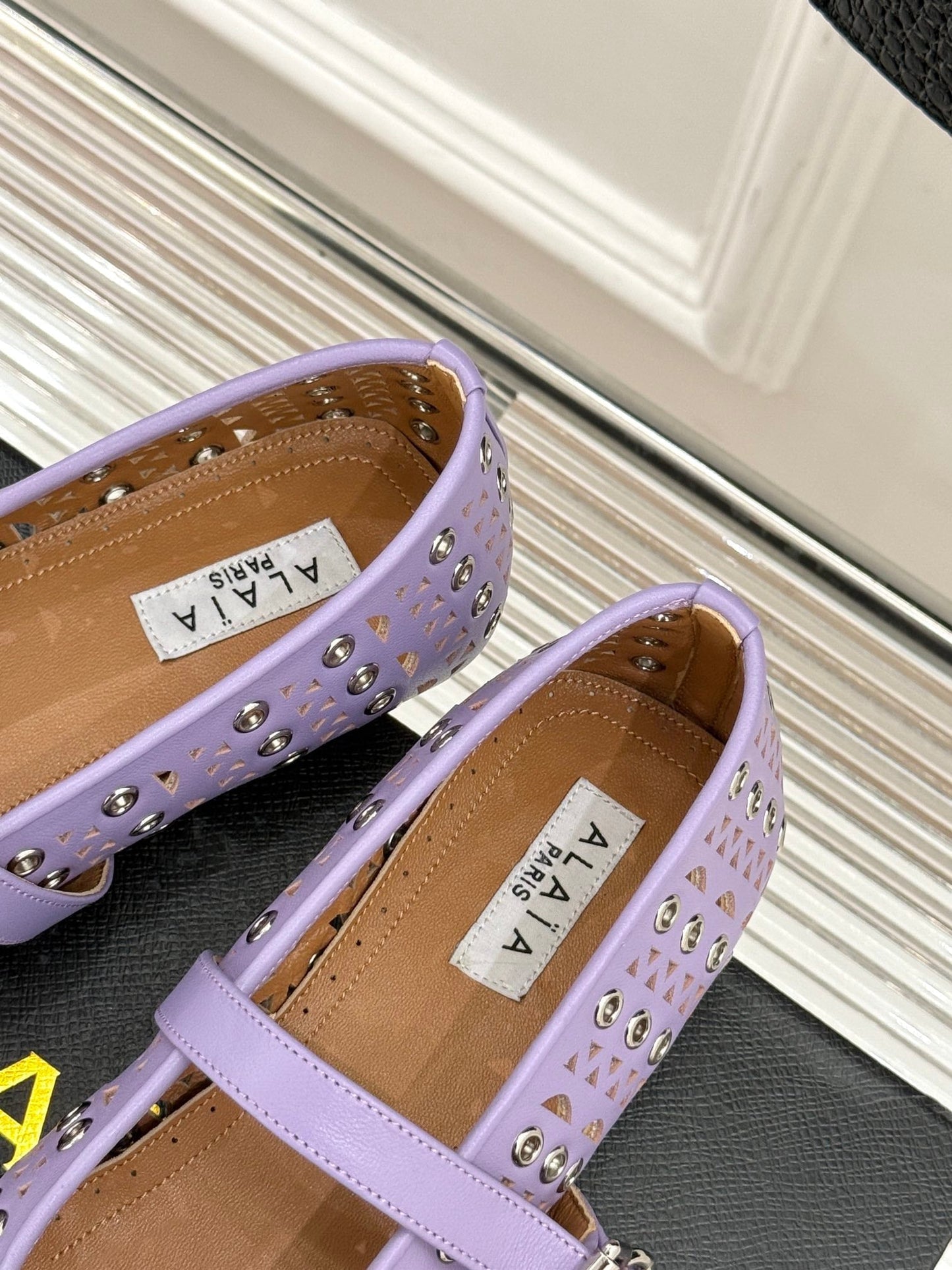 MARY JANE IN PASTEL GRAY CALFSKIN - 35