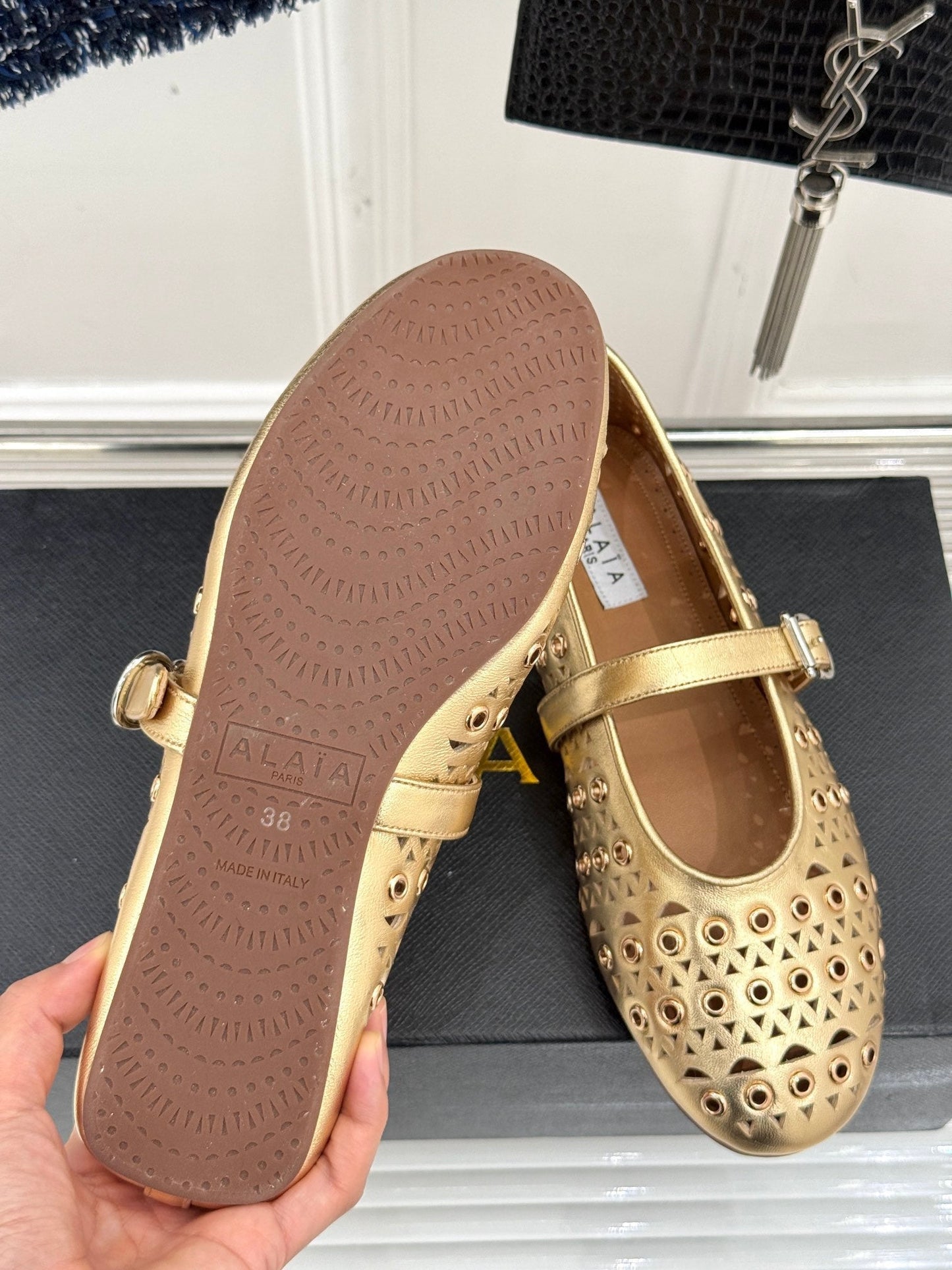 MARY JANE IN METALLIC GOLD CALFSKIN - 35