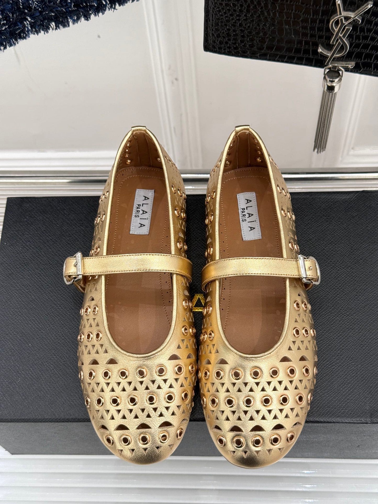 MARY JANE IN METALLIC GOLD CALFSKIN - 35
