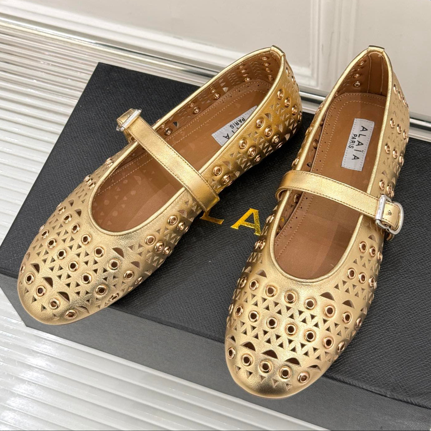 MARY JANE IN METALLIC GOLD CALFSKIN - 35
