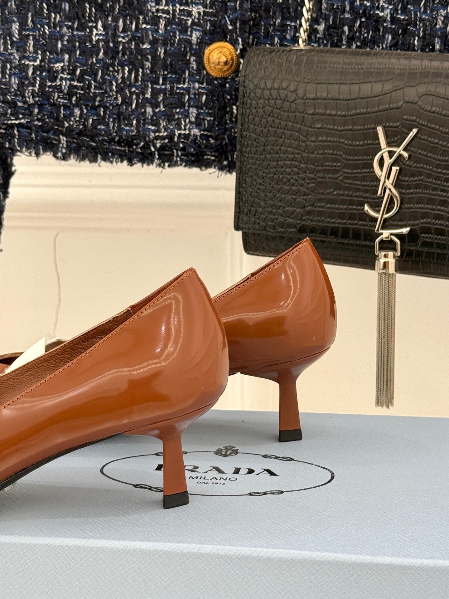 KITTEN HEEL PUMPS IN WHITE MIX BROWN CALFSKIN - 35