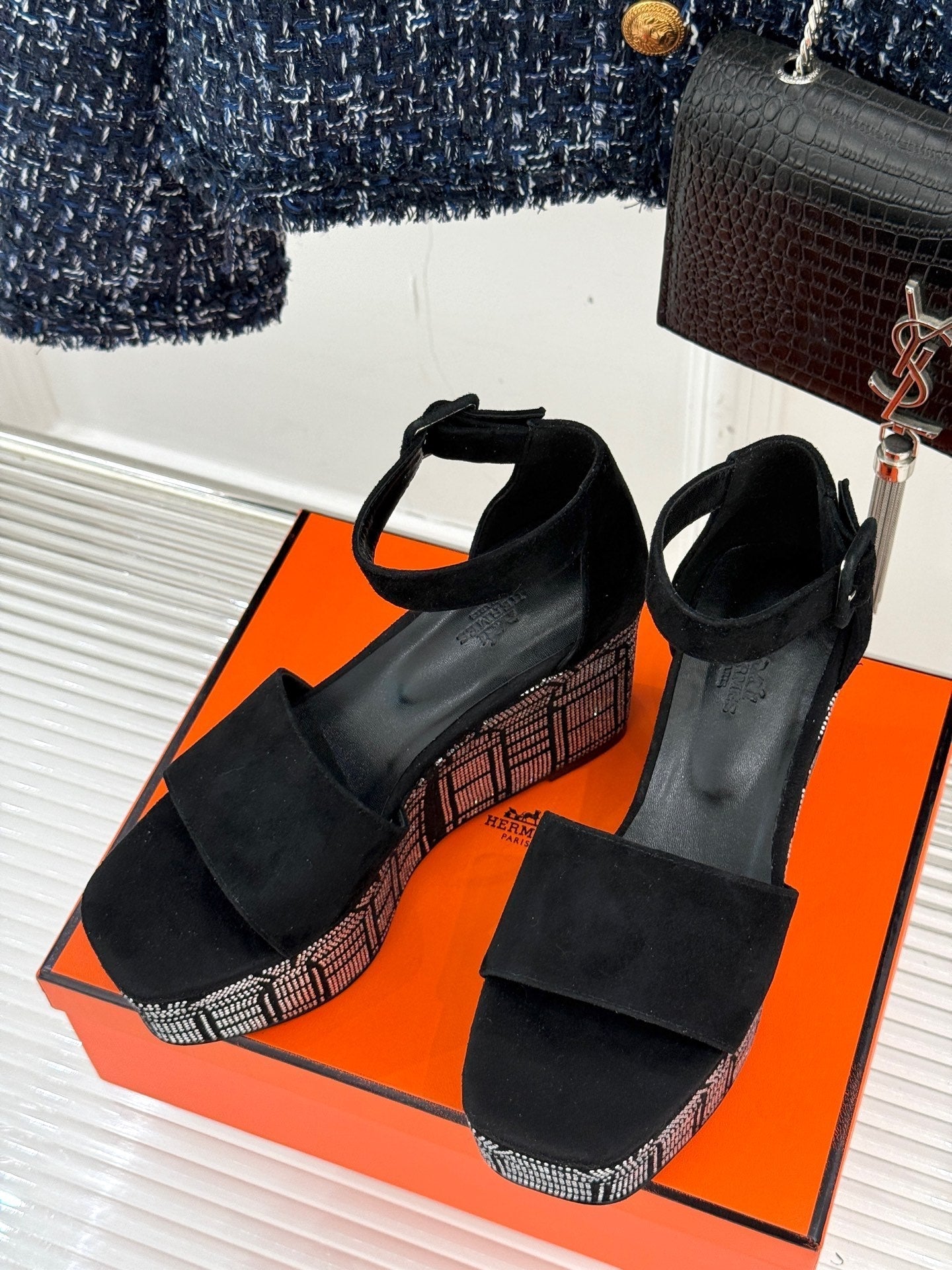 ILLUSION 35 SANDAL IN BLACK SUEDE WITH RHINESTONE DETAILS - 35