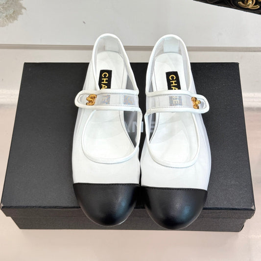 FLAT SHOES IN WHITE MESH AND BLACK LAMBSKIN - 35