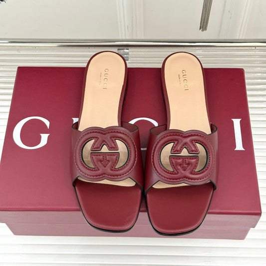 SLIDE SANDALS IN RED CALFSKIN - 35