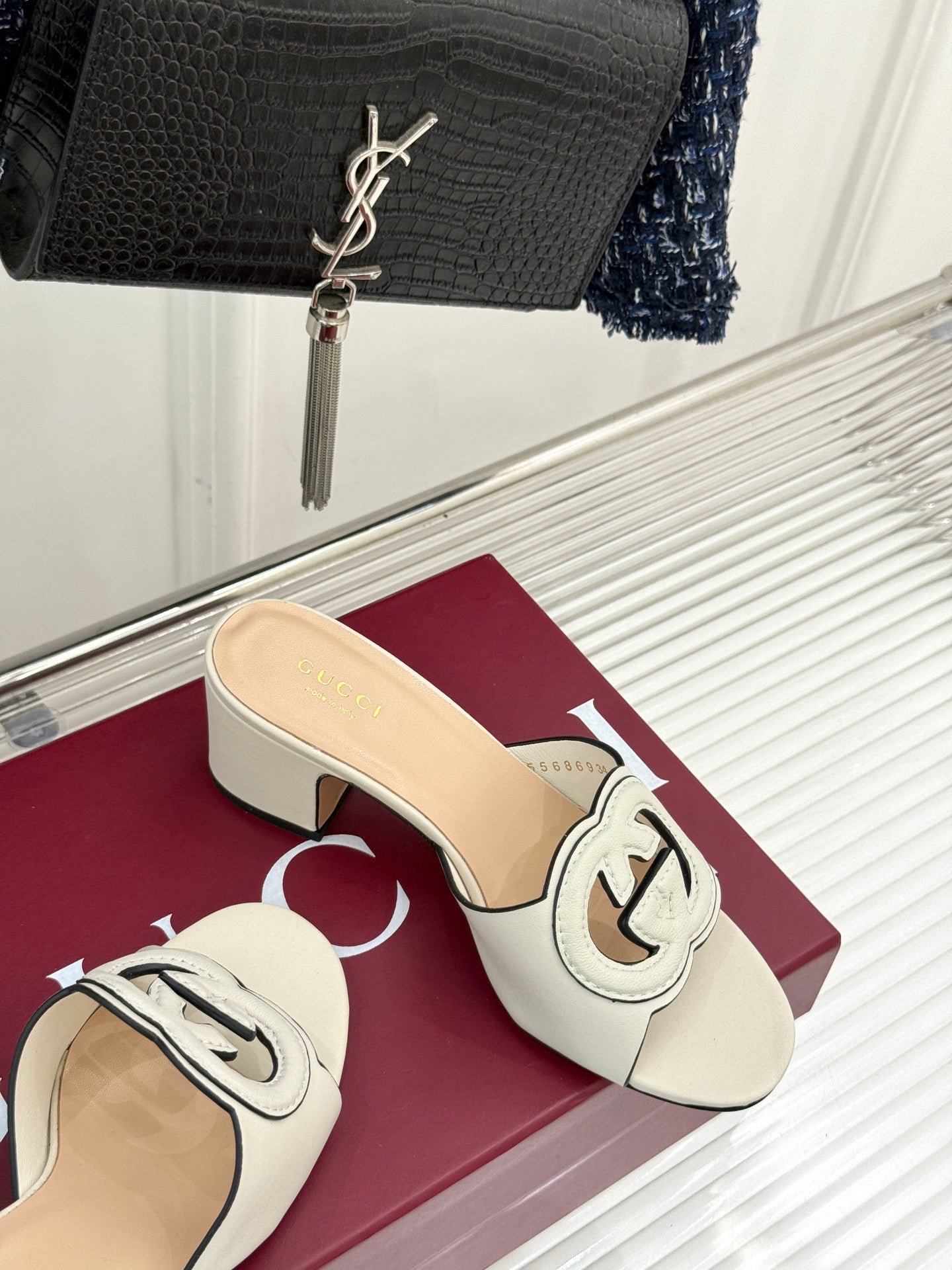 MID-HEEL MULE IN CREAM WHITE CALFSKIN - 35