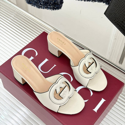 MID-HEEL MULE IN CREAM WHITE CALFSKIN - 35