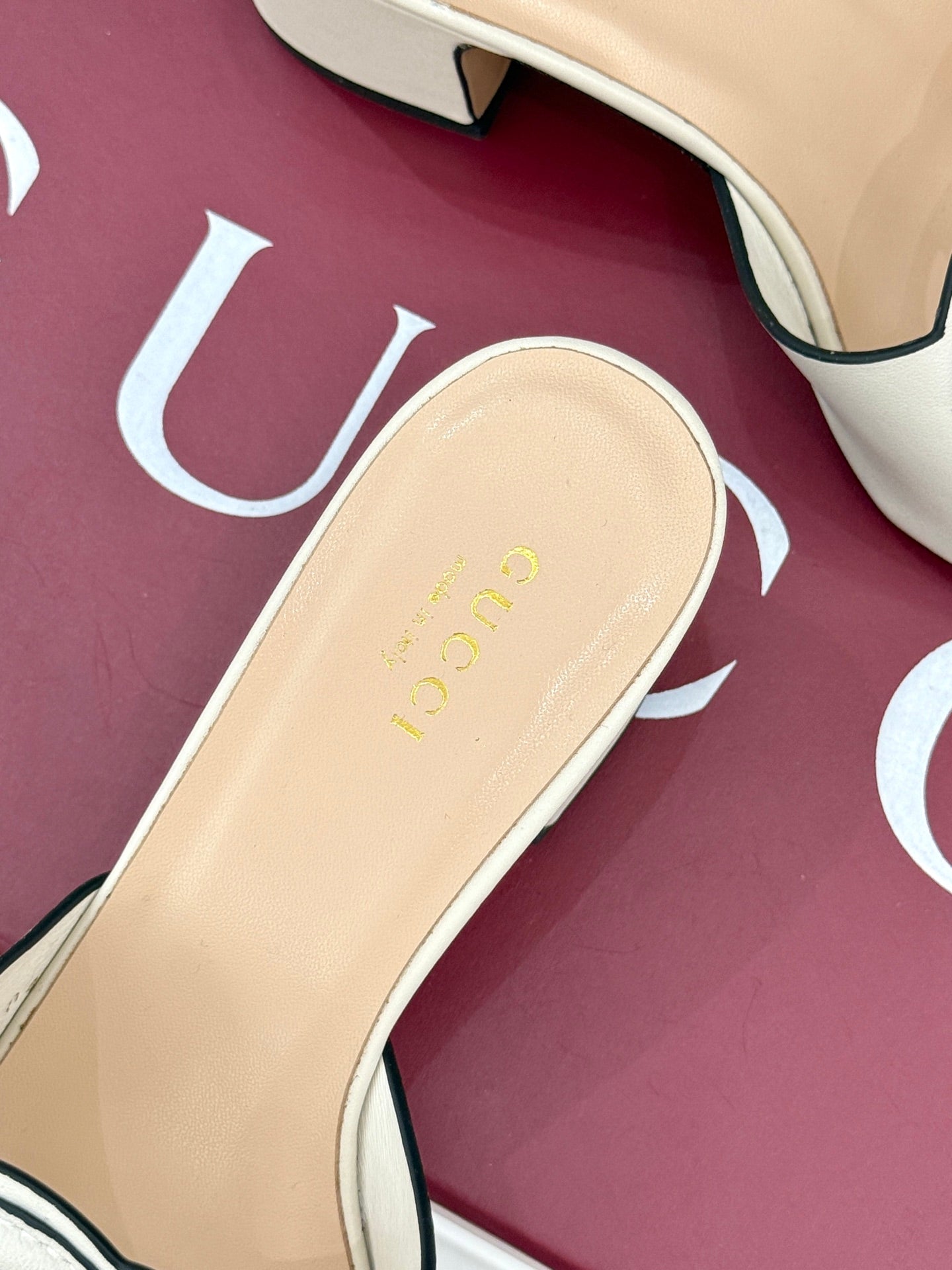 MID-HEEL MULE IN CREAM WHITE CALFSKIN - 35